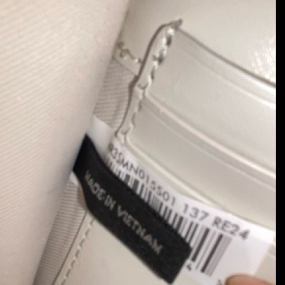 Marc Jacobs Double Take Leather Shoulder/Crossbody Bag - Picture 9 of 12